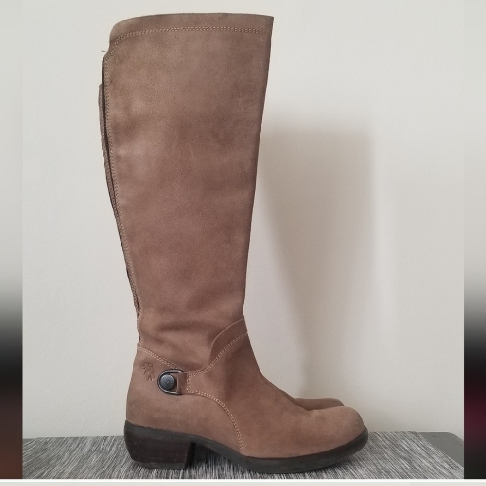 FLY LONDON MISTRY CAMEL DISTRESSED LEATHER KNEE HIGH BOOTS SIZE 37